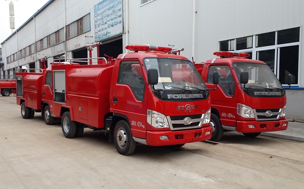 國(guó)五福田2噸消防灑水車